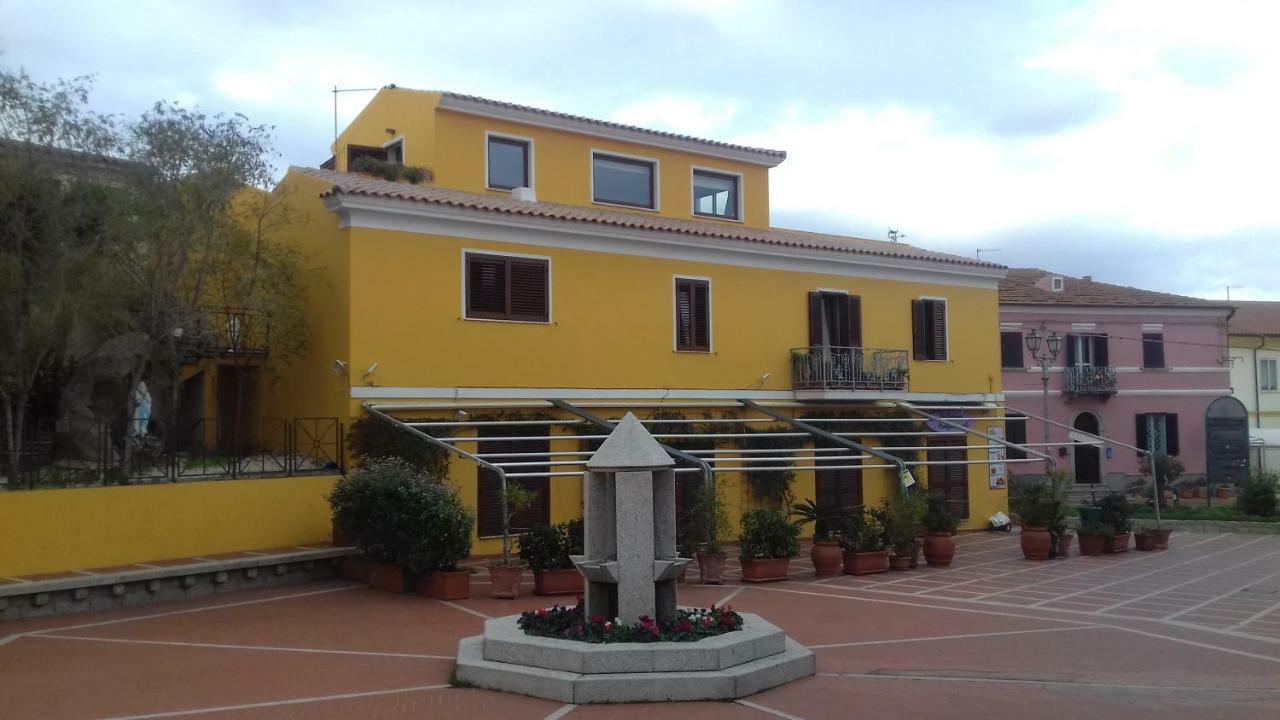 B&B Florian San Teodoro  Exterior foto